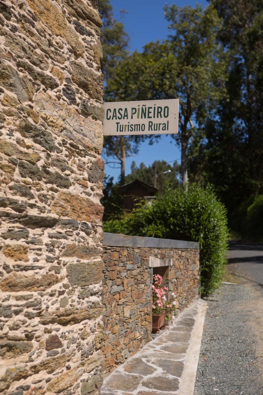 Casa Pineiro Guest House Monfero Eksteriør bilde